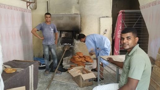 أزمة الخبز تغضب سكان إفني وأفران “تيوغزة” تدخل على الخط