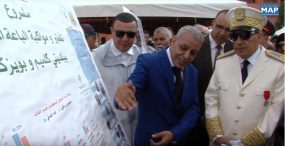 كلميم..تسليم معدات بمناسبة عيد العرش