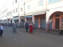 شلل الحركة التجارية بانزكان