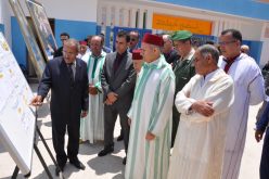 سيدي إفني :عامل الإقليم يعطي انطلاقة عملية الدعم الغذائي ويشرف على توزيع إعانات على القيمين الدينيين