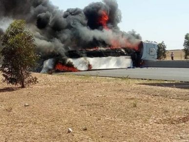 حادثة خطيرة تشل حركة السير بالطريق الرابطة بين مراكش و الدارالبيضاء