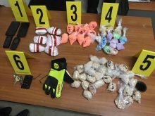 العيون: توقيف سيارة تحمل مخدر الكوكايين وأقراص الإكستازي