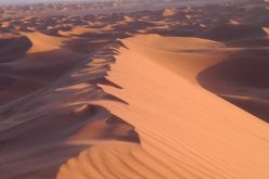 العطش يقتل سائحا أجنبيا بصحراء محاميد الغزلان