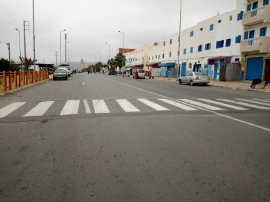 سيدي افني:غياب علامات التشوير الطرقي والمطبات قرب المدارس تهدد حياة التلاميذ