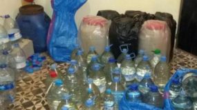 أمن كلميم يوقف أشخاص بمصنع سري لصنع وتقطير مسكر “الماحيا”