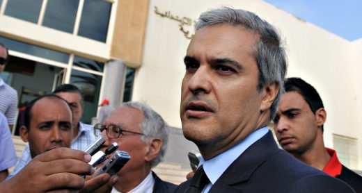 الأمير مولاي هشام ينتقذ محاكمة حمزة أسباعر ابن مدينة العيون