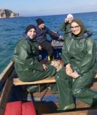 نساء يمتهن الصيد الى جانب الرجال بالمضيق