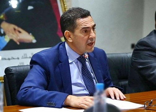 عن معاناة الأساتذة المرضى…