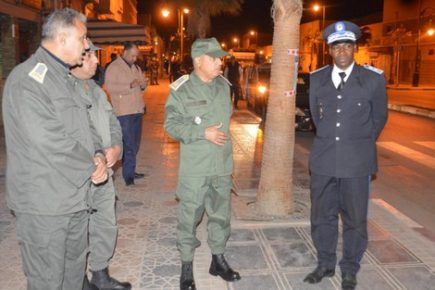 عامل السمارة يقف على تطبيق إجراءات الطوارئ