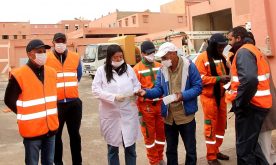 جماعة كلميم تواصل عمليات تعقيم المدينة للحد من تفشي وباء كورونا