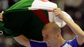 زيدان يتبرع بعتاد طبي للجزائر