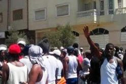 استعمال الرصاص لتفريق محتجين بالعيون