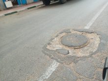 الطنطان: حفر ومطبات ترفع الأعطاب والحوادث