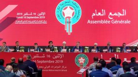 اندية الصحراء تتهم أبرون”بالعنصرية”..وتجمد الانشطة الرياضة..