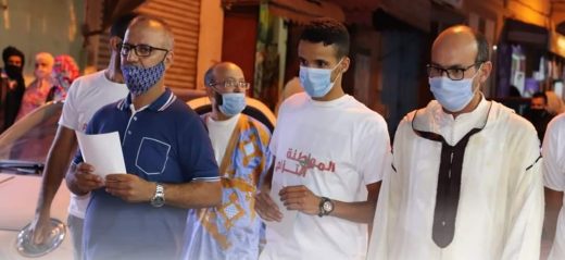 شبيبة الاحرار بكلميم توزع الكمامات بالمجان على ساكنة المدنية