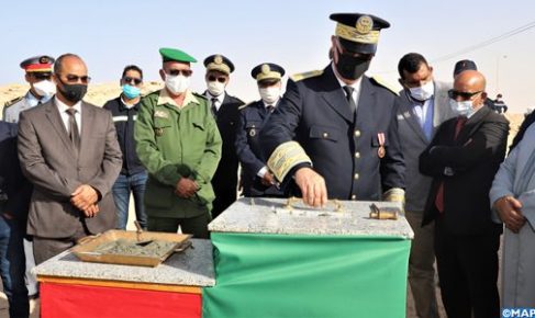 تعبيد الطريق ومسجد كبير يرى النور بالكركارات