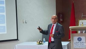 الكاتب العام لكلية الآداب والعلوم الإنسانية باكادير يحصل على دكتوراه بميزة مشرف جدا