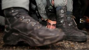 بعد ليلة دامية في القدس.. تنديد عربي ودولي وأوروبا تستنكر طرد الفلسطينيين من الشيخ جراح