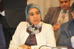 “البيجيدي” يرشح أمينة ماء العينين في دائرة سيدي إفني وهي تتمسك بالاعتذار عن الترشيح