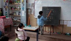 الحكومة تحسم الجدل بشأن تمديد العطلة المدرسية