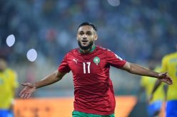 “الكاف” يلغي قرار إيقاف الدوليين المغربيين بوفال و شاكلا