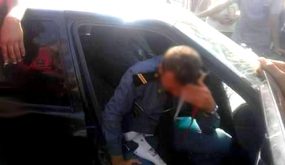 اعتقال رئيس جماعة وجه لكمات قوية لعنصر من القوات المساعدة وكسر أنف دركي