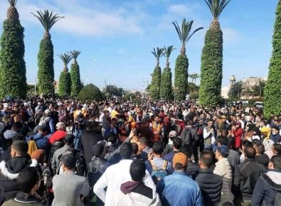 عن “التعاقد” مرة أخرى..