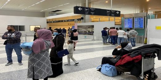 الحكومة تنهي معاناة مغربيات الخارج بشأن إعداد وثائق أبنائهن