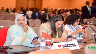 الشابة بابة اعمر حداد تمثل المغرب في مجلس الشباب العربي والإفريقي وتدافع عن مكانة المرأة الصحراوية المغربية