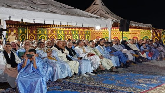 قبيلة آيت مسعود تخلد الذكرى الخمسينية للمسيرة الخضراء بواحة تغمرت في أجواء وطنية مؤثرة وتكرم أكثر من 30 مشاركا في الملحمة الخالدة