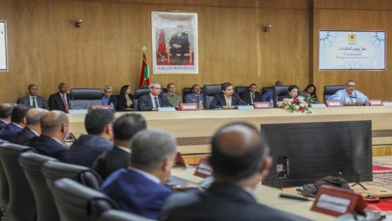 الداخلة وادي الذهب ترتقي بالابتكار والطاقات المتجددة بتوقيع ثلاث اتفاقيات استراتيجية